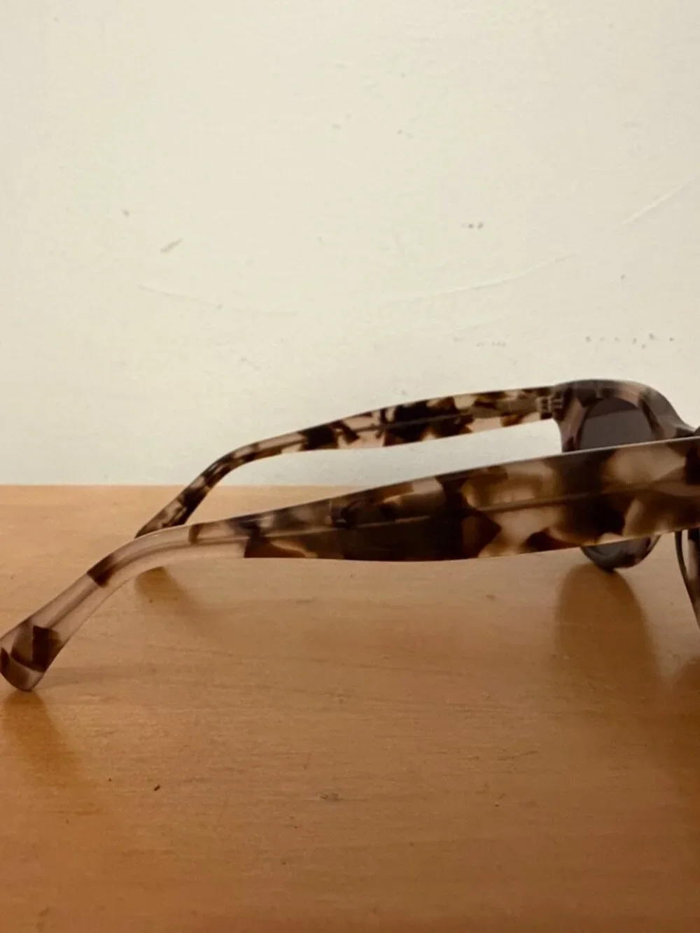 Illesteva Sicilia Tortoise Sunglasses C.11 – Handmade in Italy + Case